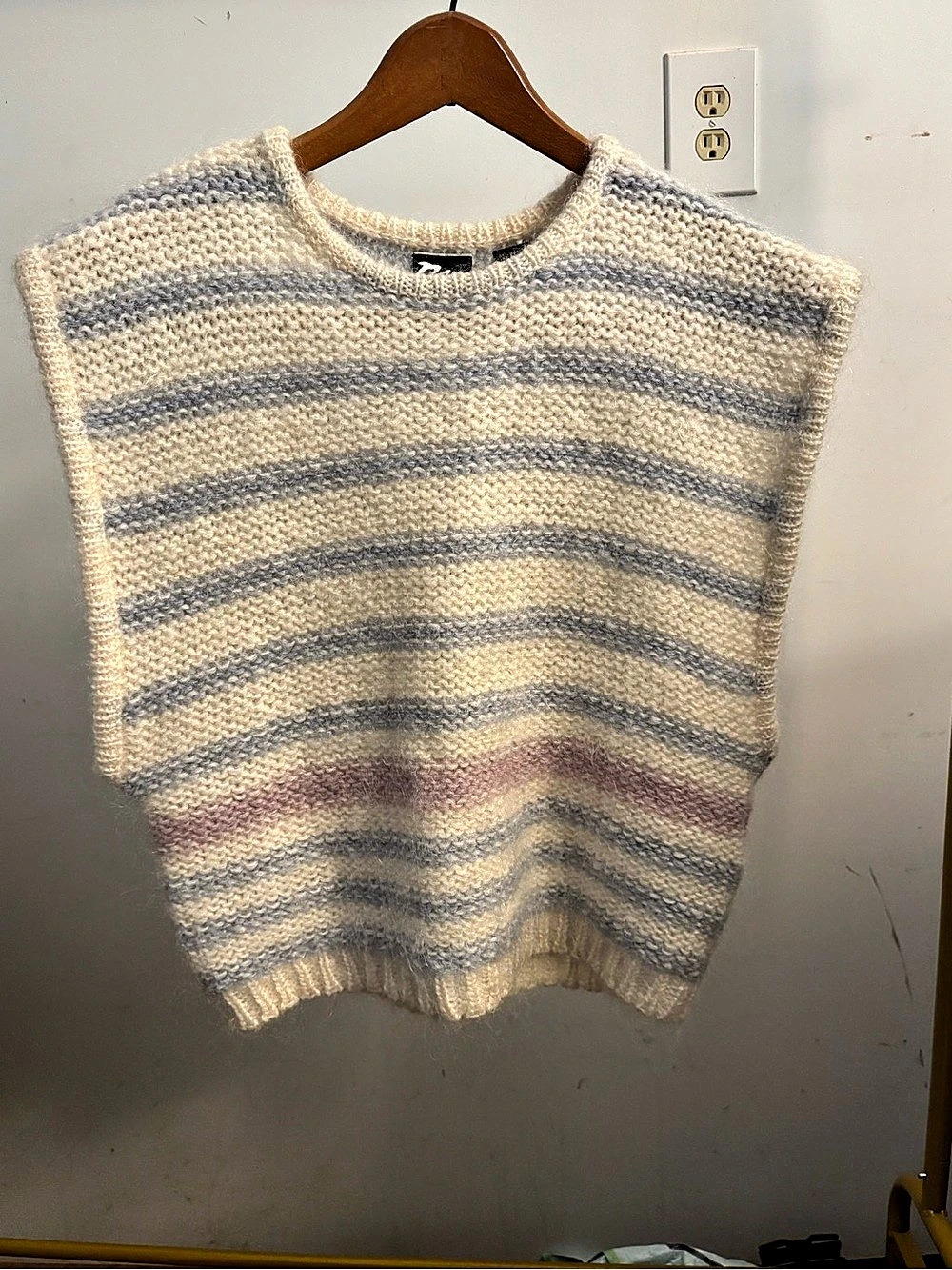 EUC Vintage Morgan Taylor Wool Stripe Sweater Vest S